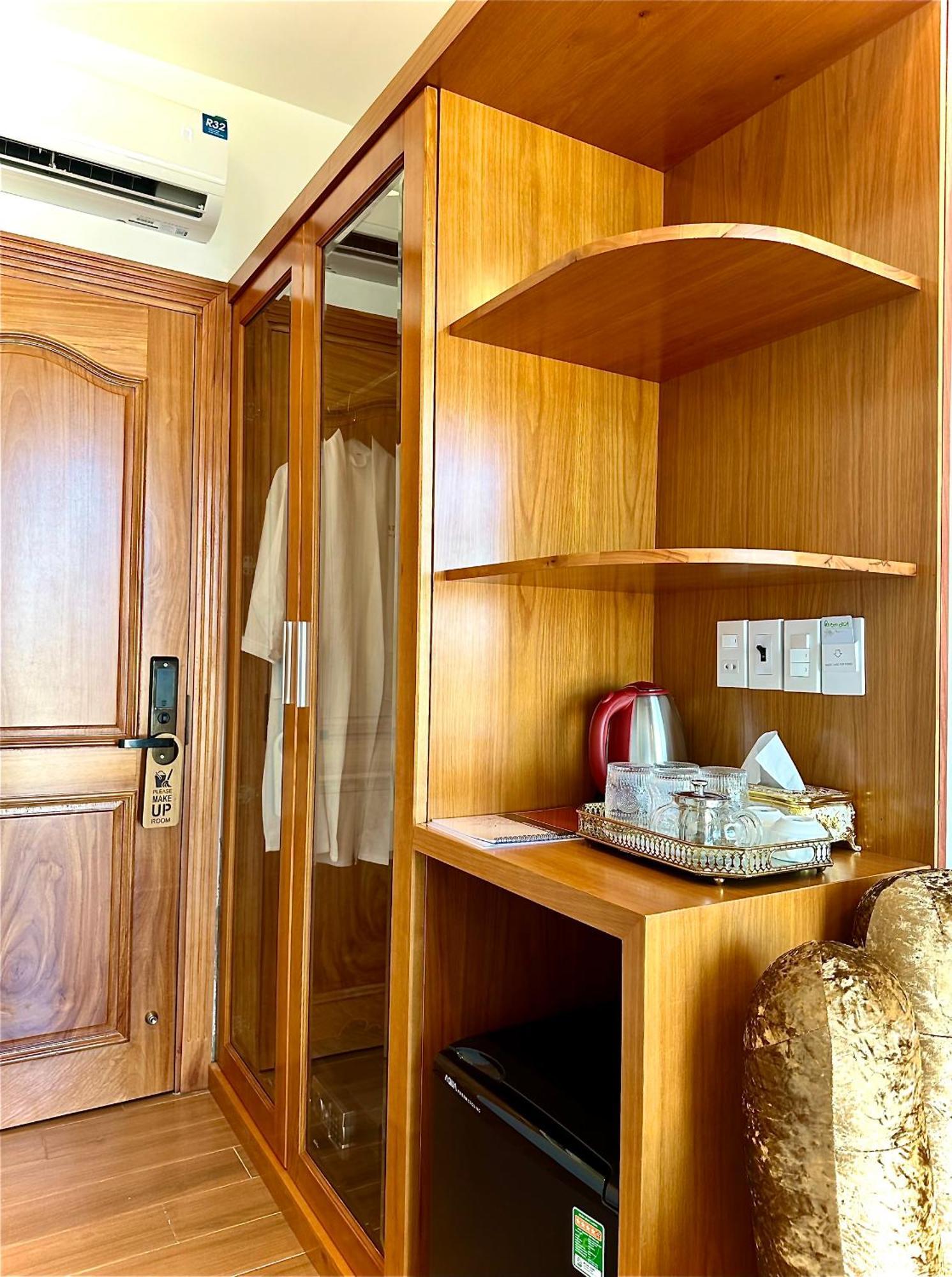 Cat Tuong Hotel Khu Chi Lăng 外观 照片
